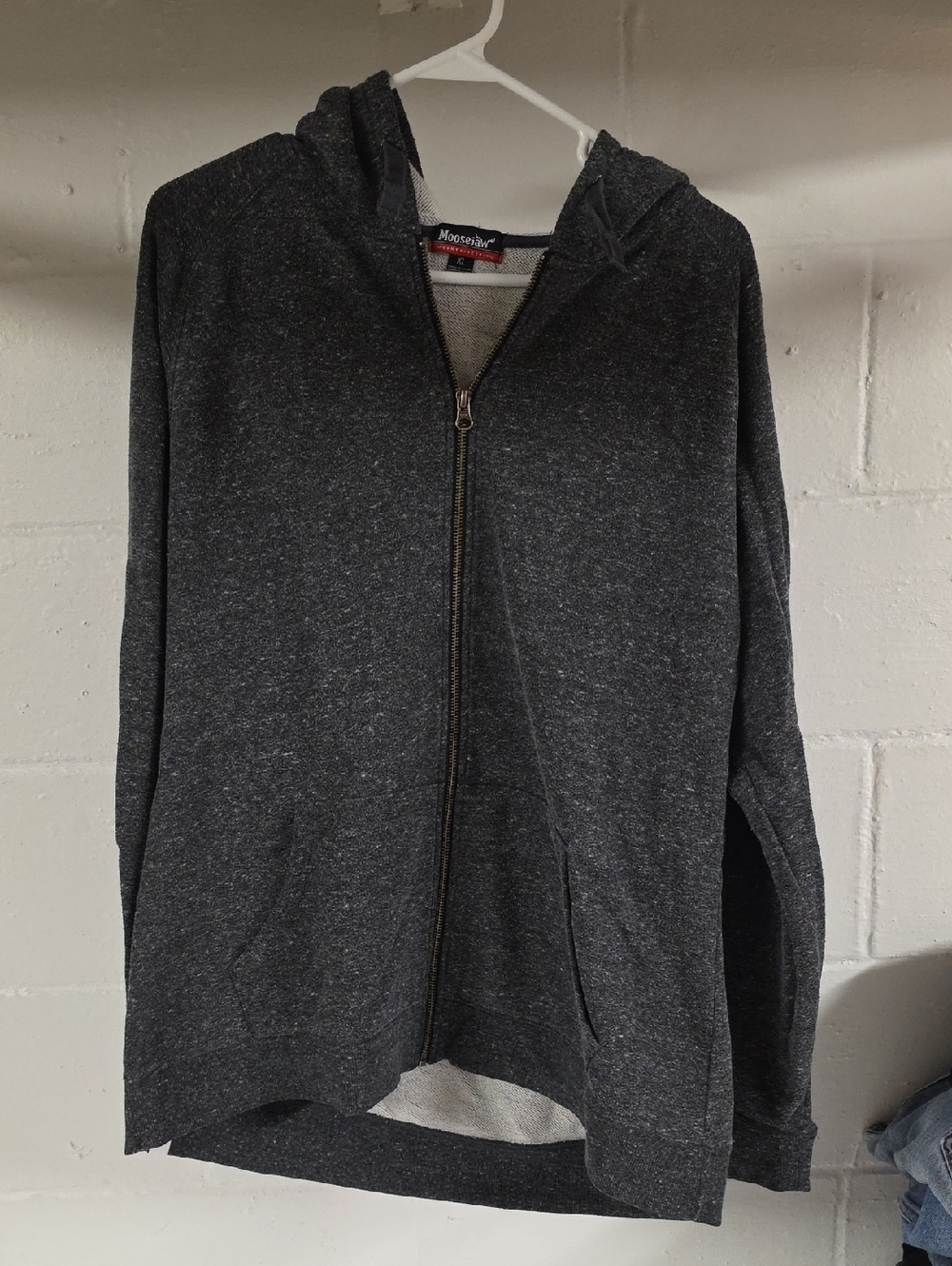 Moosejaw Dark Heather Gray Zip-Up Hoodie Jacket
